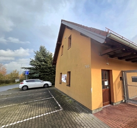 Pronájem obchodních prostor 83 m², Zeleneč