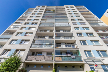 Prodej bytu 2+kk v osobním vlastnictví 45 m², Praha 4 - Háje