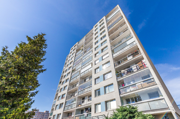 Prodej bytu 2+kk v osobním vlastnictví 45 m², Praha 4 - Háje