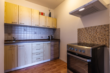 Prodej bytu 2+kk v osobním vlastnictví 45 m², Praha 4 - Háje