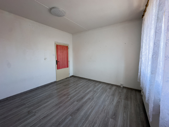 Prodej bytu 3+1 v družstevním vlastnictví 68 m², Jirkov