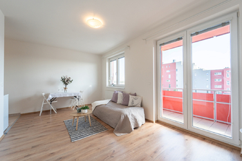 Prodej bytu 1+kk v osobním vlastnictví 39 m², Praha 9 - Kyje