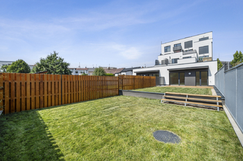 Prodej bytu 2+kk v osobním vlastnictví 188 m², Hradec Králové