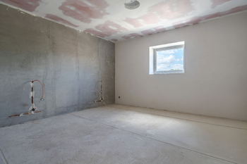 Prodej kancelářských prostor 1600 m², Sulejovice