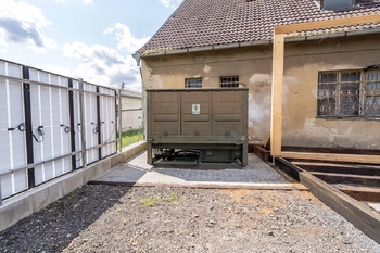 Prodej kancelářských prostor 1600 m², Sulejovice