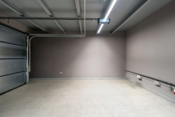 Prodej kancelářských prostor 1600 m², Sulejovice