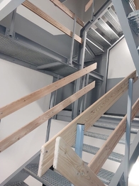 Prodej kancelářských prostor 1600 m², Sulejovice