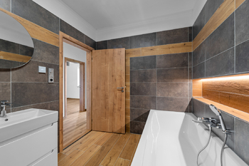 Pronájem bytu 4+kk v osobním vlastnictví 109 m², České Budějovice