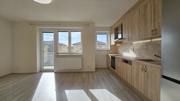 Pronájem bytu 3+kk v osobním vlastnictví 65 m², Chrášťany
