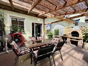 Prodej domu 218 m², Velké Přílepy