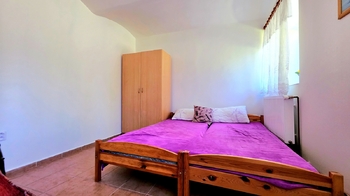 Pokoj - druhá BJ - Prodej domu 189 m², Hospříz
