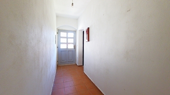 Chodba - druhá BJ - Prodej domu 189 m², Hospříz