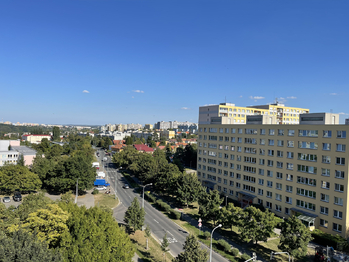 Prodej bytu 3+1 v osobním vlastnictví 77 m², Praha 4 - Háje