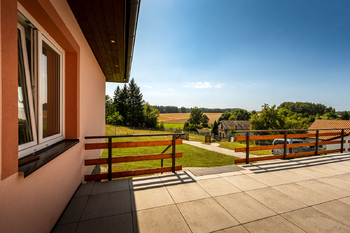 Krásný výhled do přírody. - Prodej domu 191 m², Veselíčko