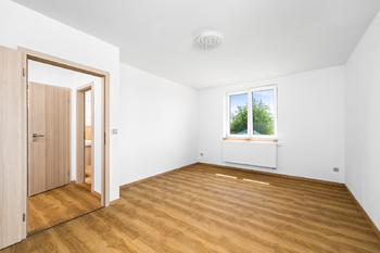 Prodej domu 191 m², Veselíčko