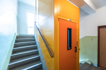 Pronájem bytu 2+1 v osobním vlastnictví 51 m², Praha 9 - Hloubětín