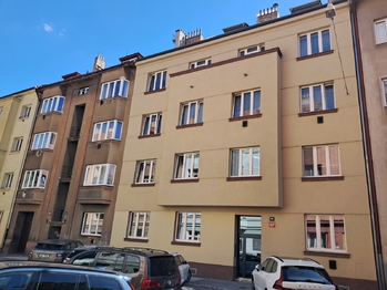 Pronájem bytu 2+kk v osobním vlastnictví 55 m², Praha 10 - Strašnice