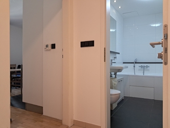 Pronájem bytu 2+kk v osobním vlastnictví 55 m², Praha 10 - Strašnice