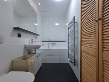Pronájem bytu 2+kk v osobním vlastnictví 55 m², Praha 10 - Strašnice