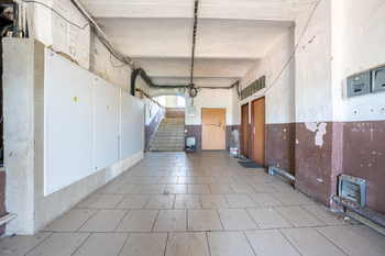 Prodej nájemního domu 1065 m², Postoloprty