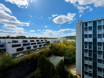 Prodej bytu 1+kk v osobním vlastnictví 24 m², Praha 5 - Jinonice
