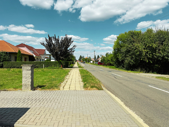 Prodej pozemku 540 m², Křenovice
