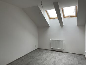 Ložnice - Pronájem bytu 2+kk v osobním vlastnictví 54 m², Benátky nad Jizerou