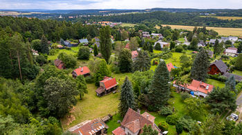 Prodej pozemku 2065 m², Mníšek pod Brdy