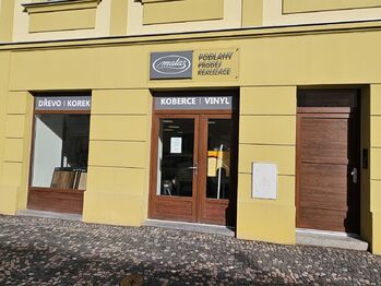 Pronájem obchodních prostor 140 m², Slaný