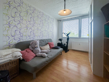 Prodej bytu 3+1 v osobním vlastnictví 70 m², Jince