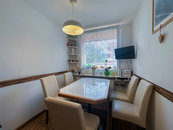 Prodej bytu 3+1 v osobním vlastnictví 70 m², Jince