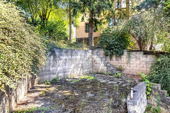 Prodej pozemku 1230 m², Beroun