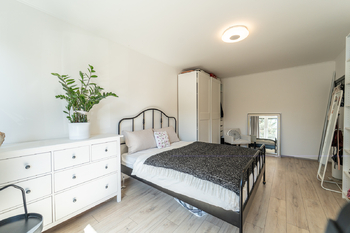Prodej bytu 3+1 v osobním vlastnictví 72 m², Praha 9 - Horní Počernice