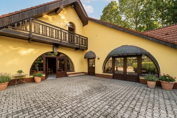 Prodej ubytovacího zařízení 450 m², Vimperk