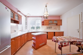 Prodej domu 320 m², Hranice