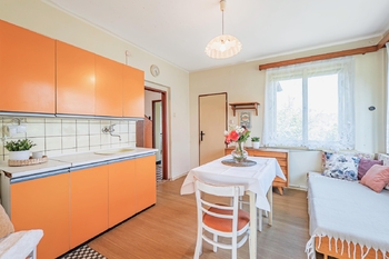 Prodej domu 194 m², Praha 6 - Nebušice