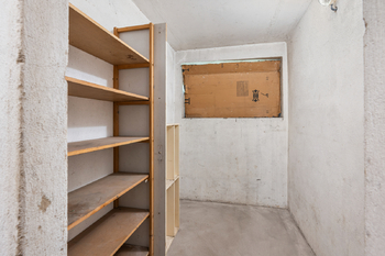 Sklep - Prodej bytu 3+1 v osobním vlastnictví 69 m², Všetaty