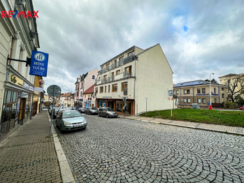 Prodej obchodních prostor 68 m², Příbram
