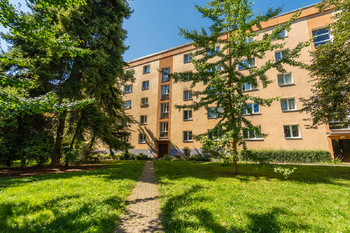 Prodej bytu 2+1 v družstevním vlastnictví 54 m², Praha 6 - Břevnov