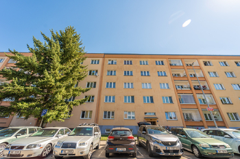 Prodej bytu 2+1 v družstevním vlastnictví 54 m², Praha 6 - Břevnov