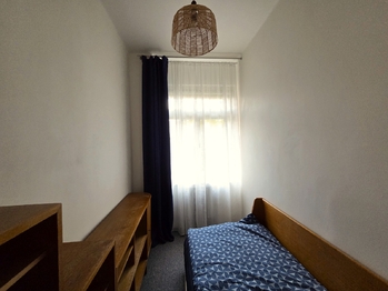 Pronájem bytu 3+1 v osobním vlastnictví 79 m², Praha 5 - Malá Strana