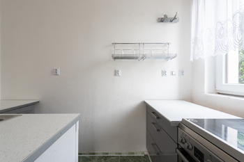 Prodej jiných prostor 330 m², Měchenice