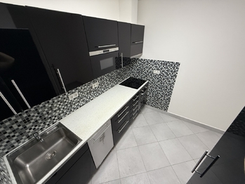 Pronájem bytu 2+1 v osobním vlastnictví 60 m², Praha 10 - Vršovice