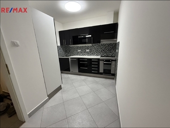 Pronájem bytu 2+1 v osobním vlastnictví 60 m², Praha 10 - Vršovice