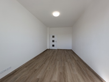 Pronájem bytu 2+1 v osobním vlastnictví 61 m², Praha 10 - Vršovice