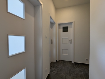 Pronájem bytu 2+1 v osobním vlastnictví 61 m², Praha 10 - Vršovice