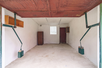 Prodej garáže 23 m², Měcholupy