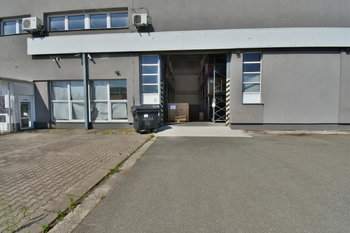 Pronájem skladovacích prostor 754 m², Hradec Králové