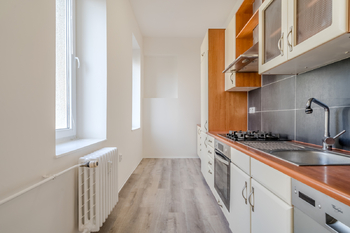 Kuchyně - Prodej bytu 2+1 v osobním vlastnictví 82 m², Ústí nad Labem