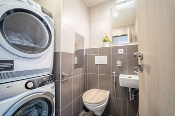 Prodej bytu 4+1 v osobním vlastnictví 105 m², Praha 6 - Řepy